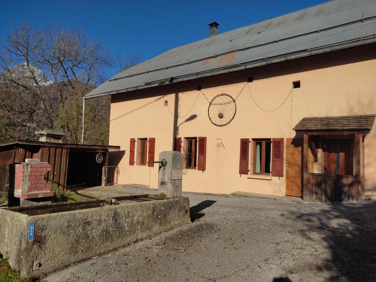 Cosybergerie Vila Ugine Exterior foto